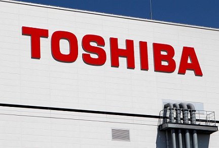 Toshiba планирует привлечь 5 млрд долларов во избежание делистинга
