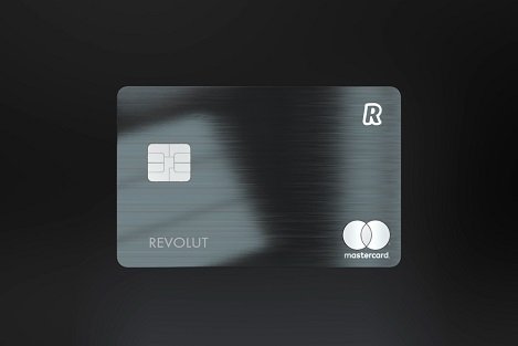Revolut представил первую криптовалютную металлическую карту