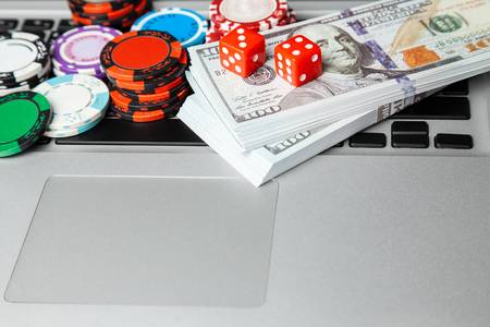 Как зарабатывать 551 доллар в день, используя онлайн казино