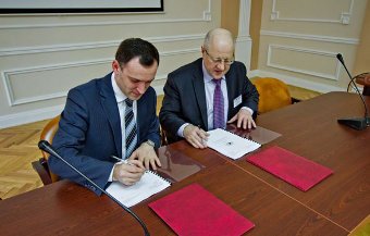 Russia and Belarus shake hands on joint business accelerator and techno-park
