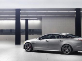 : 2014 Jaguar XJR