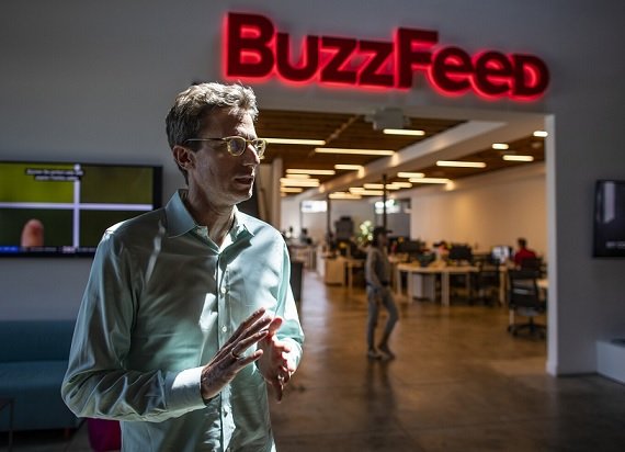 BuzzFeed ограничила наем персонала после неудачного объединения со SPAC