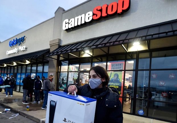Акции GameStop выросли в цене на 21% на новостях о предстоящем сплите