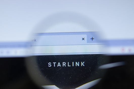 Маск назвал сроки проведения IPO провайдера Starlink