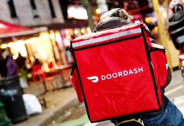 DoorDash обвинили в ценовой дискриминации владельцев iPhone