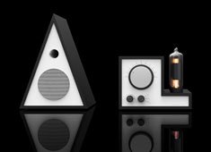 Треугольные аудио-башенки для iOS устройств