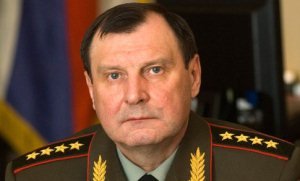 Сергей Шойгу утвердил новую форму: два погона на форменную одежду вернутся в 2013 году Сергей Шойгу утвердил новую форму: два погона на форменную одежду вернутся в 2013 году