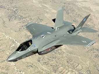������ ��������� 24 ������������ Super Hornet ������� ���������