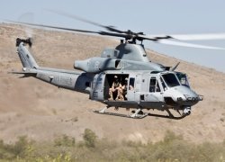 100-й вертолет типа H-1 поставлен корпусу морской пехоты США 100-й вертолет типа H-1 поставлен корпусу морской пехоты США