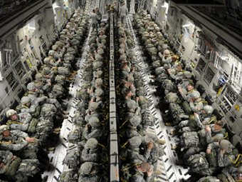 ВВС Индии передан первый военно-транспортный самолет C-17 «Глоубмастер-3» ВВС Индии передан первый военно-транспортный самолет C-17 «Глоубмастер-3»
