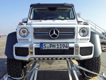 Mercedes-Benz G63 AMG на трех осях Mercedes-Benz G63 AMG на трех осях
