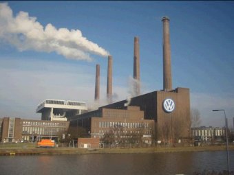 Volkswagen построит 10 новых заводов