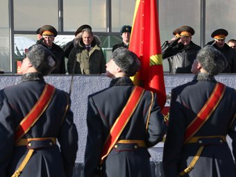 Сергей Шойгу посетил 154-й отдельный комендантский полк