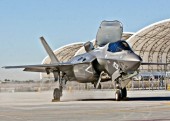 ����������� ������ ��������� ��� ��� F-35B Lightning II ������� �������� ������������ �����