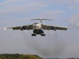 В небе над Красноярском Ил-76 вырабатывает топливо, готовясь к аварийной посадке В небе над Красноярском Ил-76 вырабатывает топливо, готовясь к аварийной посадке