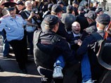 Лимонова и его сторонников задержали на Триумфальной за очередную попытку провести митинг