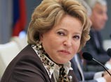 Генпрокуратура схлестнулась с СКР в Совфеде по поводу арестов - сенаторы встали на сторону генпрокурора Чайки Генпрокуратура схлестнулась с СКР в Совфеде по поводу арестов - сенаторы встали на сторону генпрокурора Чайки