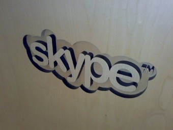 Skype  