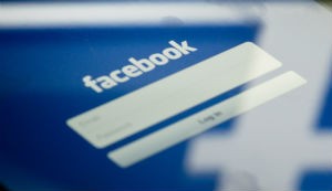Аудитория Facebook превысила 1 млрд пользователей