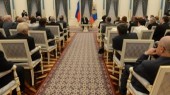 Вновь избранные губернаторы приедут в Москву за наказами Вновь избранные губернаторы приедут в Москву за наказами