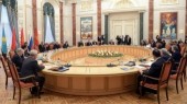 Лидеры СНГ высказались за прекращение конфликта в Донбассе Лидеры СНГ высказались за прекращение конфликта в Донбассе